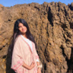 Meet your Posher, Alina